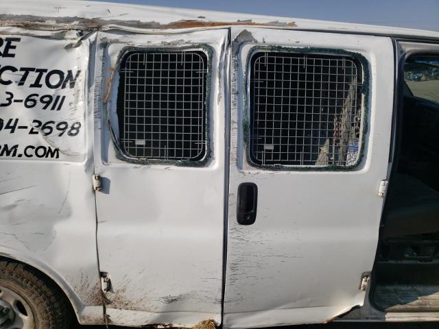 1GTFH15T771132026 - 2007 GMC SAVANA G1500 WHITE photo 6