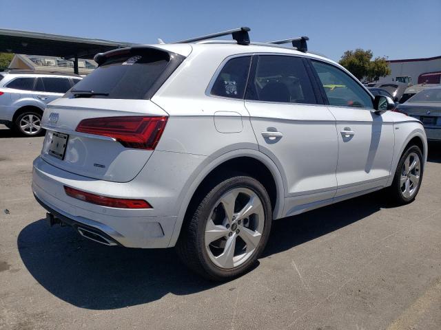 WA1EAAFY8P2183937 - 2023 AUDI Q5 PREMIUM PLUS 45 WHITE photo 3