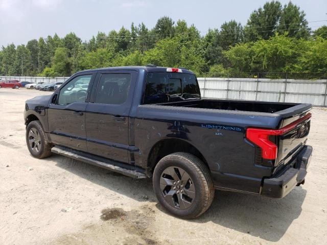 1FT6W1EV7NWG14146 - 2022 FORD F150 LIGHTNING PRO BLUE photo 2