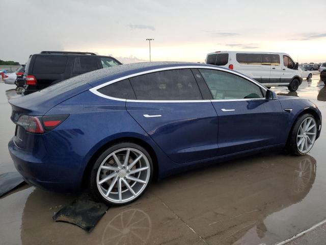 5YJ3E1EB5KF392010 - 2019 TESLA MODEL 3 BLUE photo 3