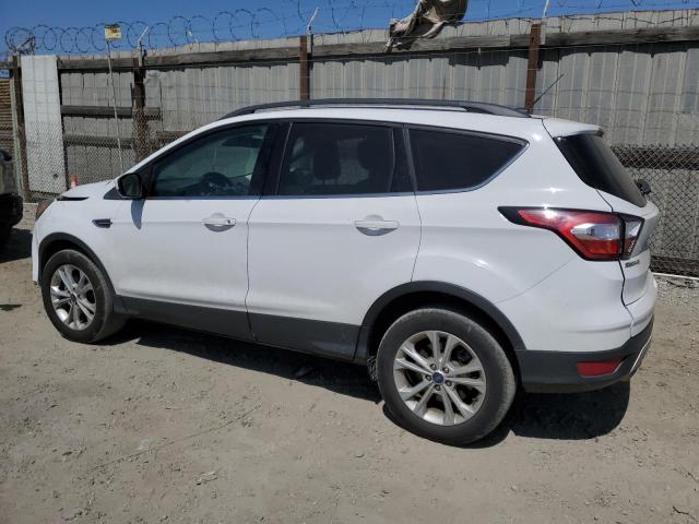 1FMCU0GD8JUB46176 - 2018 FORD ESCAPE SE თეთრი ფოტო 2