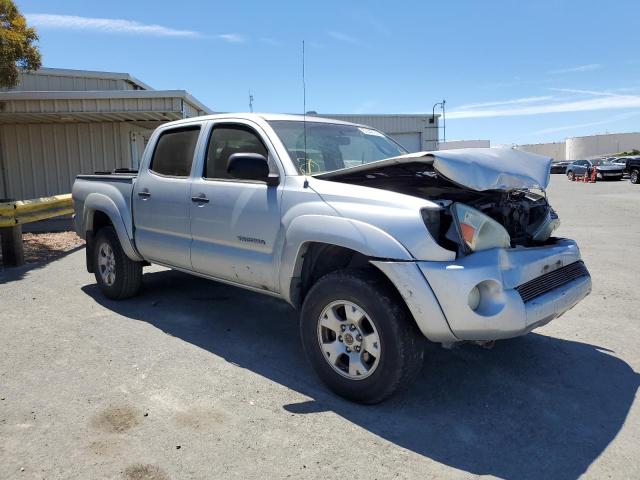 5TEJU62N78Z476326 - 2008 TOYOTA TACOMA DOUBLE CAB PRERUNNER SILVER photo 4