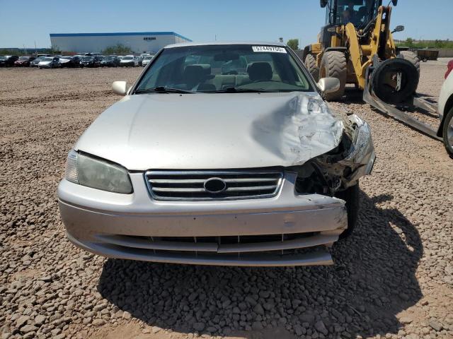 4T1BF22K11U120459 - 2001 TOYOTA CAMRY LE BEIGE photo 5