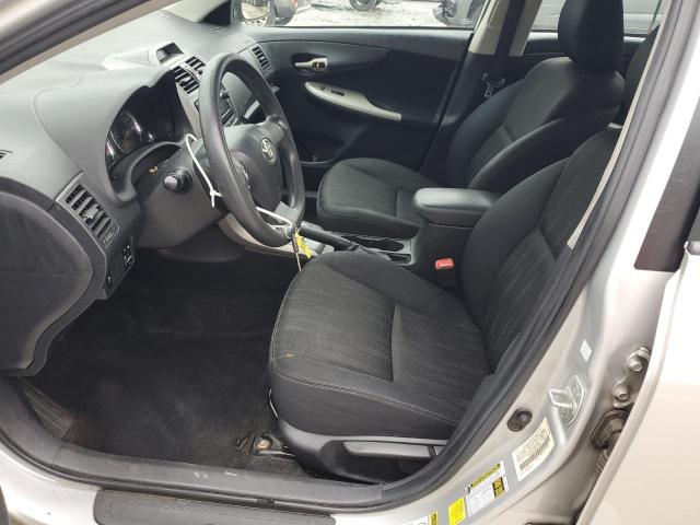 5YFBU4EE2CP042866 - 2012 TOYOTA COROLLA BASE Silber Foto 7