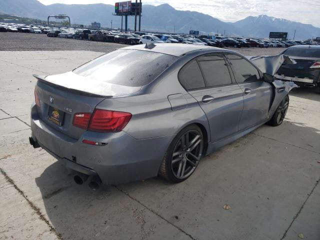 WBSFV9C55DC772921 - 2013 BMW M5 GRAY photo 3