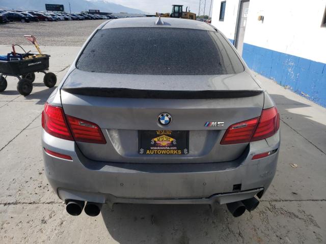 WBSFV9C55DC772921 - 2013 BMW M5 GRAY photo 6