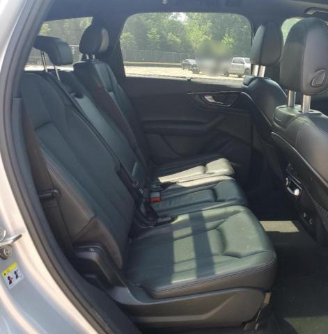 WA1VAAF76JD054226 - 2018 AUDI Q7 PRESTIGE 银色 照片 11