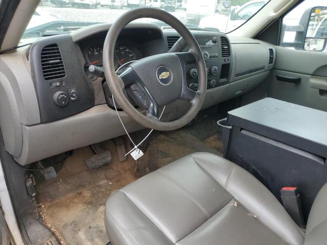 1GCNCPEX2DZ900119 - 2013 CHEVROLET SILVERADO C1500 WHITE photo 8