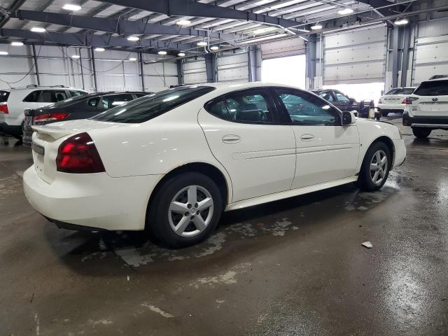 2G2WP552371106961 - 2007 PONTIAC GRAND PRIX 白色 照片 3