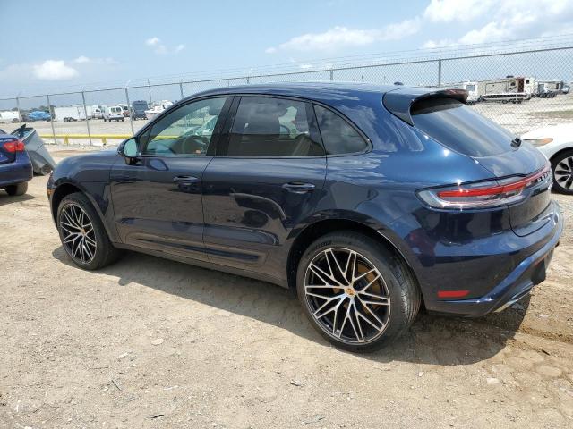 WP1AA2A59PLB00161 - 2023 PORSCHE MACAN BASE BLUE photo 2