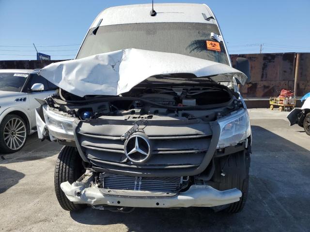 W1Y4ECHY5NT100904 - 2022 MERCEDES-BENZ SPRINTER 2500 WHITE photo 5