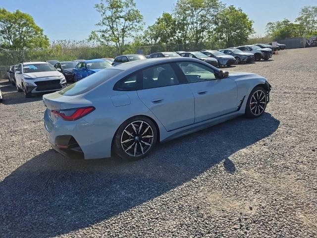 WBY33AW00RFT04066 - 2024 BMW I4 M50 BLUE photo 4