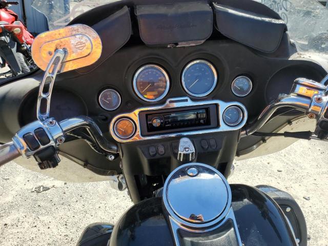 1HD1FC4117Y650036 - 2007 HARLEY-DAVIDSON FLHTCUI 黑色 照片 7