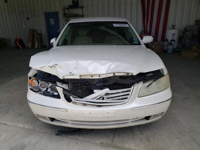 KMHFC46F27A232328 - 2007 HYUNDAI AZERA SE WHITE photo 5