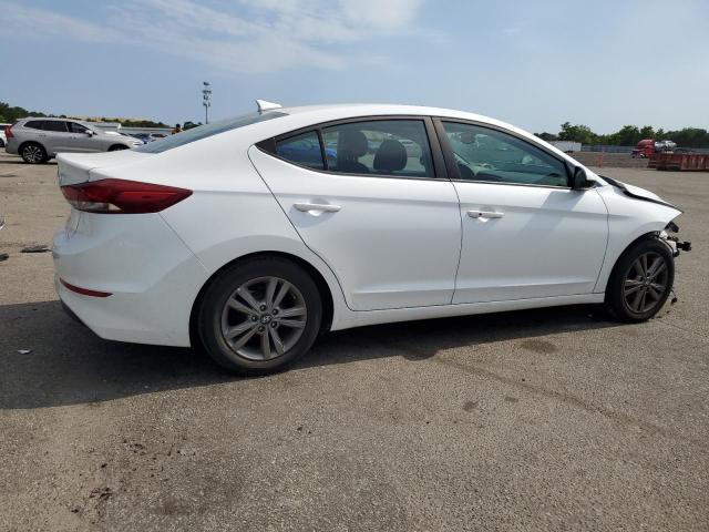 5NPD84LF8HH202004 - 2017 HYUNDAI ELANTRA SE WHITE photo 3