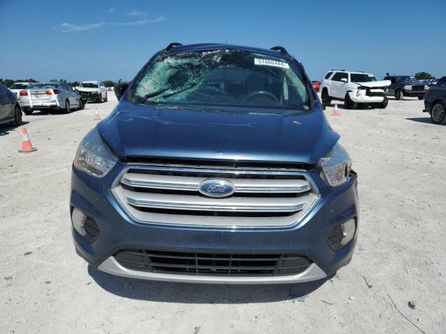 1FMCU0GD1JUB97521 - 2018 FORD ESCAPE SE BLUE photo 5