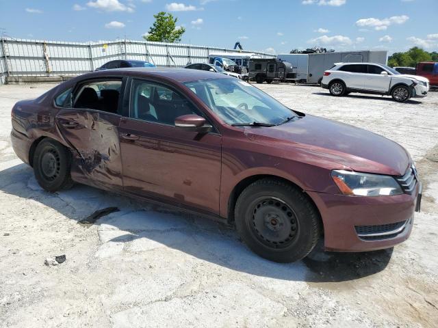 1VWAP7A3XEC012578 - 2014 VOLKSWAGEN PASSAT S MAROON photo 4