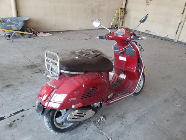 ZAPMA39L1J5300050 - 2018 VESPA GTS 300 RED photo 4