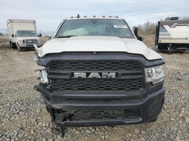 3C6UR5HJ3NG321817 - 2022 RAM 2500 TRADESMAN Білий фото 5