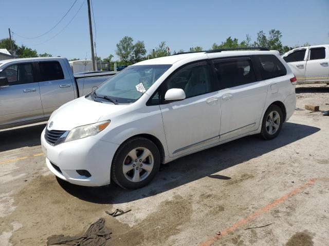 2011 TOYOTA SIENNA LE, null