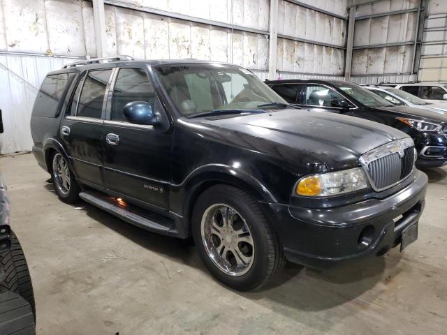 5LMRU27A0YLJ13570 - 2000 LINCOLN NAVIGATOR შავი ფოტო 4