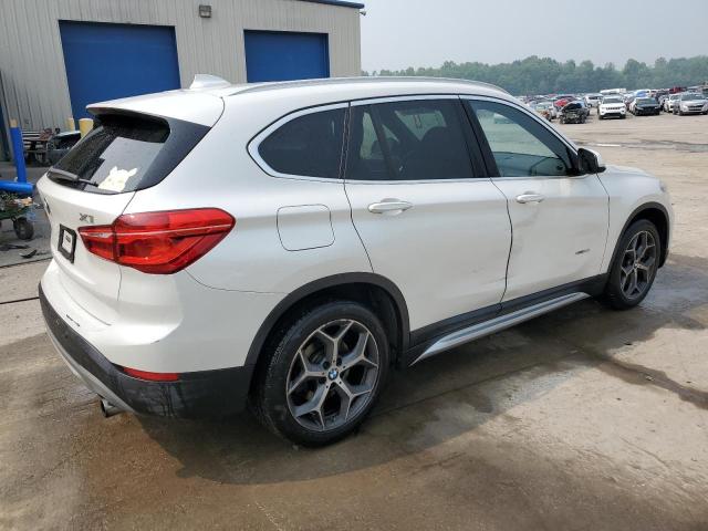 WBXHT3C30H5F70067 - 2017 BMW X1 XDRIVE28I WHITE photo 3