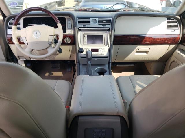 5LMFU28R44LJ09426 - 2004 LINCOLN NAVIGATOR ბეჟი ფოტო 8