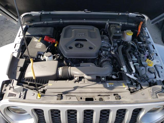 1C4JJXP6XNW213742 - 2022 JEEP WRANGLER U SAHARA 4XE SILVER photo 11