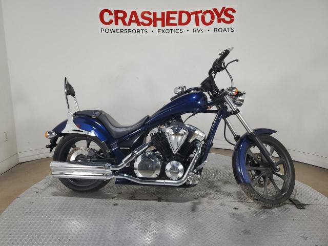 JH2SC6128LK500863 - 2020 HONDA VT1300 CX BLUE photo 1