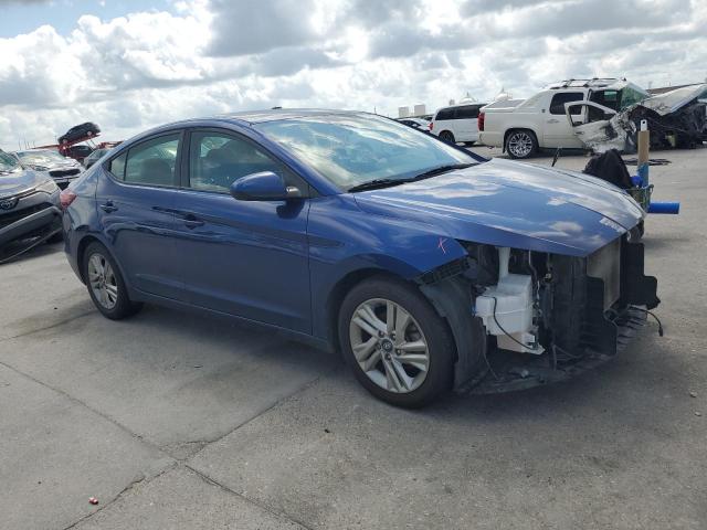 5NPD84LF3LH587643 - 2020 HYUNDAI ELANTRA SEL BLUE photo 4