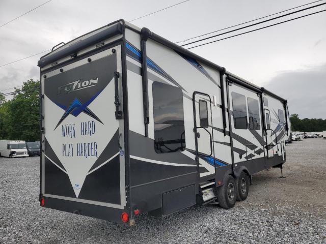 4YDF37325MF811199 - 2021 KEYSTONE TRAILER WHITE photo 4