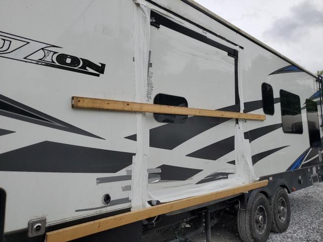 4YDF37325MF811199 - 2021 KEYSTONE TRAILER WHITE photo 9