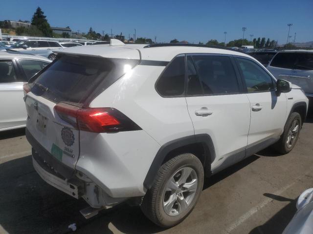 JTMRWRFV8MD118017 - 2021 TOYOTA RAV4 XLE WHITE photo 3