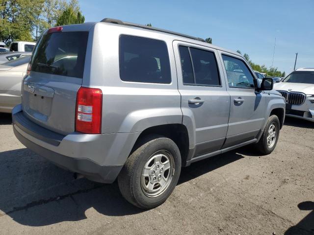 1C4NJRBB5GD668661 - 2016 JEEP PATRIOT SPORT Gümüş foto 3