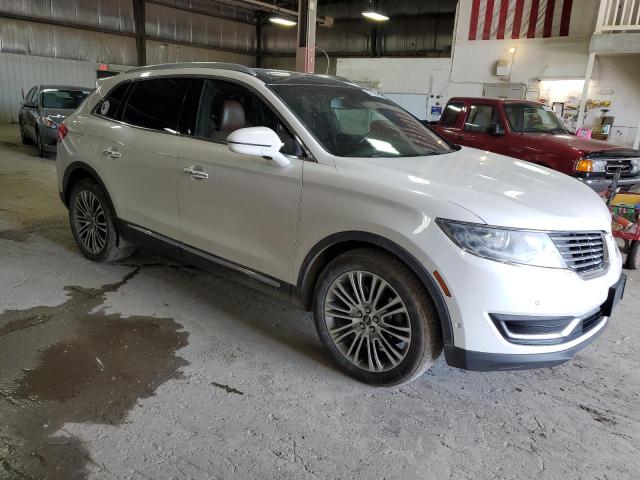 2LMTJ8LR2GBL66568 - 2016 LINCOLN MKX RESERVE WHITE photo 4