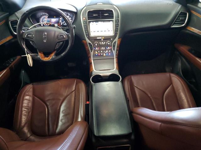 2LMTJ8LR2GBL66568 - 2016 LINCOLN MKX RESERVE WHITE photo 8