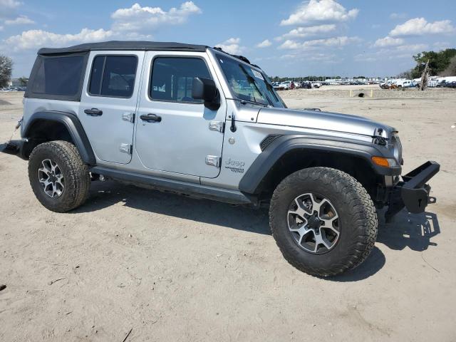 1C4HJXDN6JW179917 - 2018 JEEP WRANGLER U SPORT SILVER photo 4