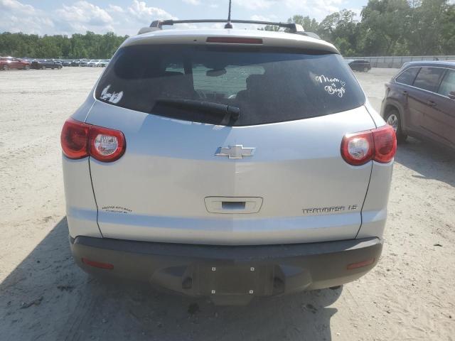 1GNKREED7CJ176461 - 2012 CHEVROLET TRAVERSE LS GRAY photo 6