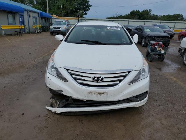 5NPEB4AC0EH940891 - 2014 HYUNDAI SONATA GLS WHITE photo 5