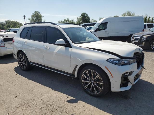 5UXCW2C06N9L76139 - 2022 BMW X7 XDRIVE40I WHITE photo 4