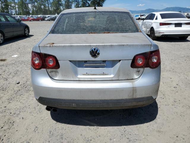 3VWJZ7AJ6AM067692 - 2010 VOLKSWAGEN JETTA S SILVER photo 6