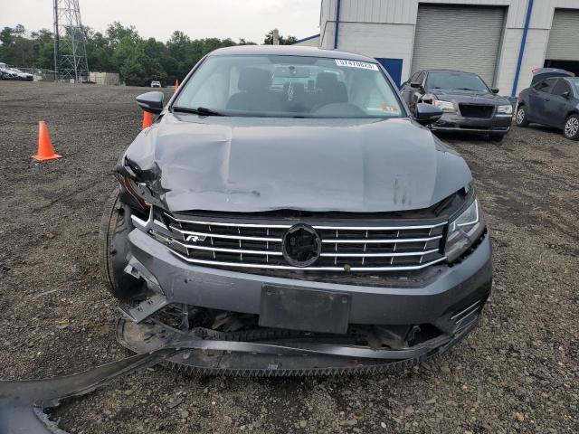 1VWDT7A34HC074958 - 2017 VOLKSWAGEN PASSAT R-LINE Boz foto 5