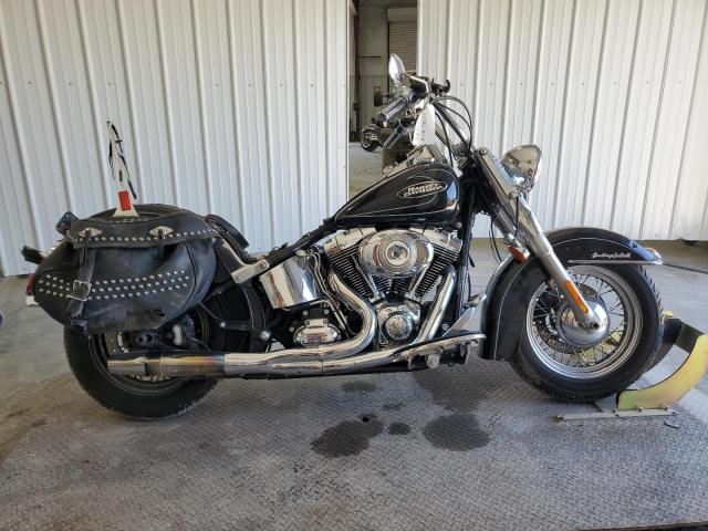 2011 HARLEY-DAVIDSON FLSTC, 