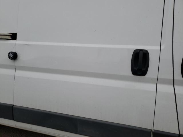 3C6TRVDG7JE139243 - 2018 RAM PROMASTER 2500 HIGH 白色 照片 11