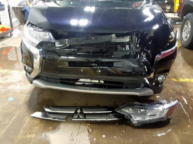 JA4AZ3A33JZ054193 - 2018 MITSUBISHI OUTLANDER SE  photo 9