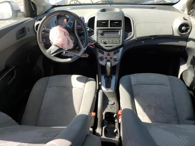 1G1JA5SH0F4166613 - 2015 CHEVROLET SONIC LS SILVER photo 8