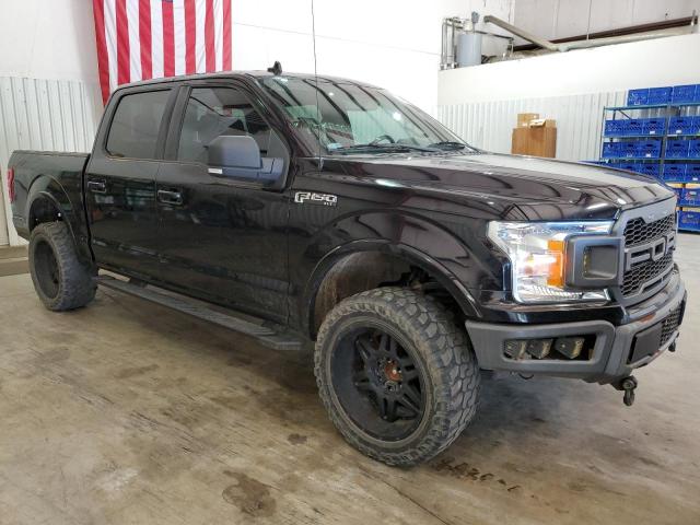 1FTEW1EG0JKE36109 - 2018 FORD F150 SUPERCREW BLACK photo 4