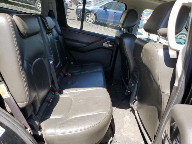 5N1AR18W26C643171 - 2006 NISSAN PATHFINDER LE BLACK photo 11