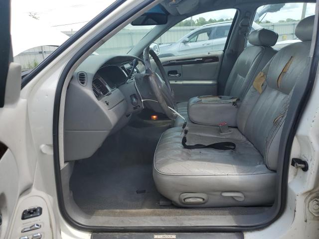1LNFM81W0WY655829 - 1998 LINCOLN TOWN CAR EXECUTIVE WHITE photo 7