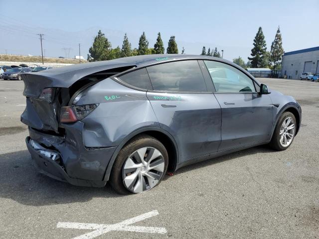 7SAYGDEE9PA115444 - 2023 TESLA MODEL Y GRAY photo 3